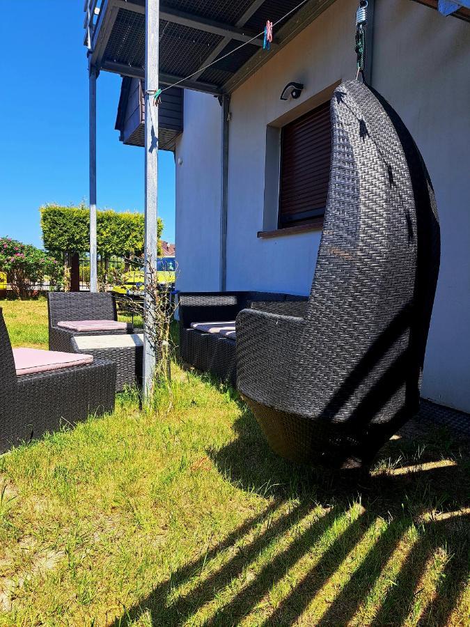 Maly Apartamencik Teo Rewal Esterno foto