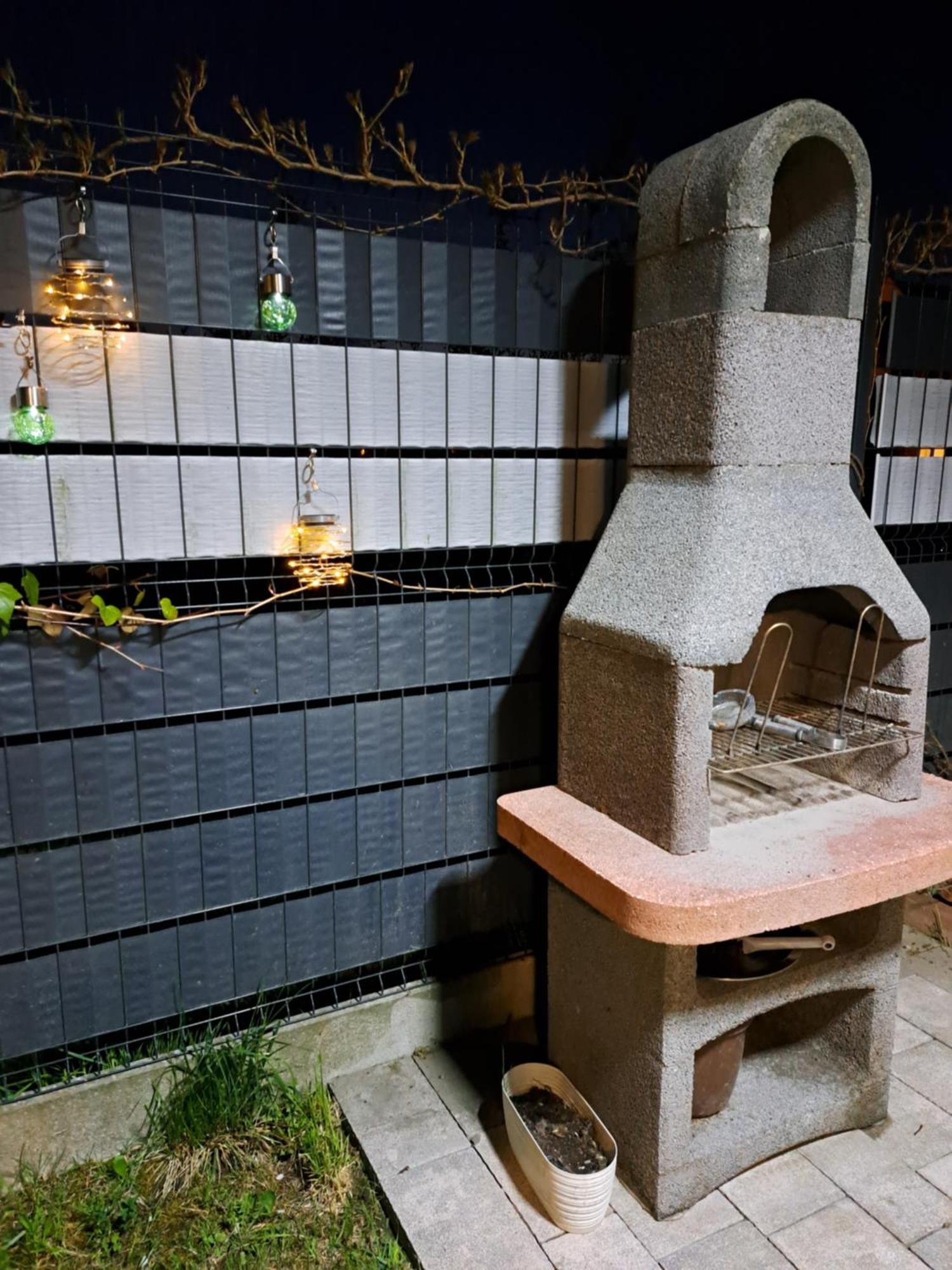 Maly Apartamencik Teo Rewal Esterno foto