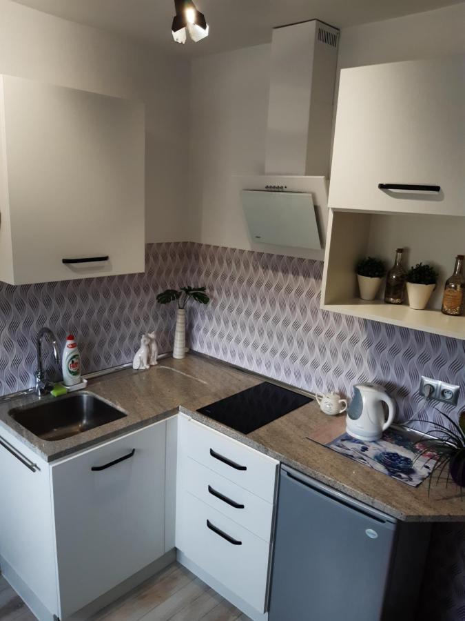 Maly Apartamencik Teo Rewal Esterno foto