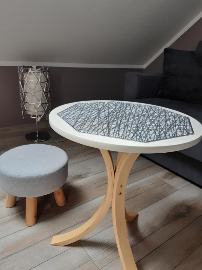 Maly Apartamencik Teo Rewal Esterno foto